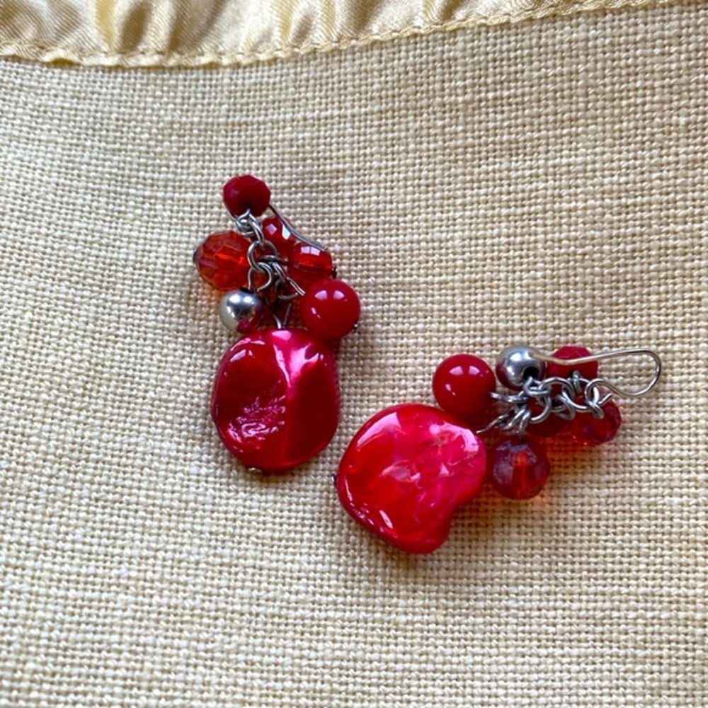NEW. Handcrafted RED dangly pierced earrings.